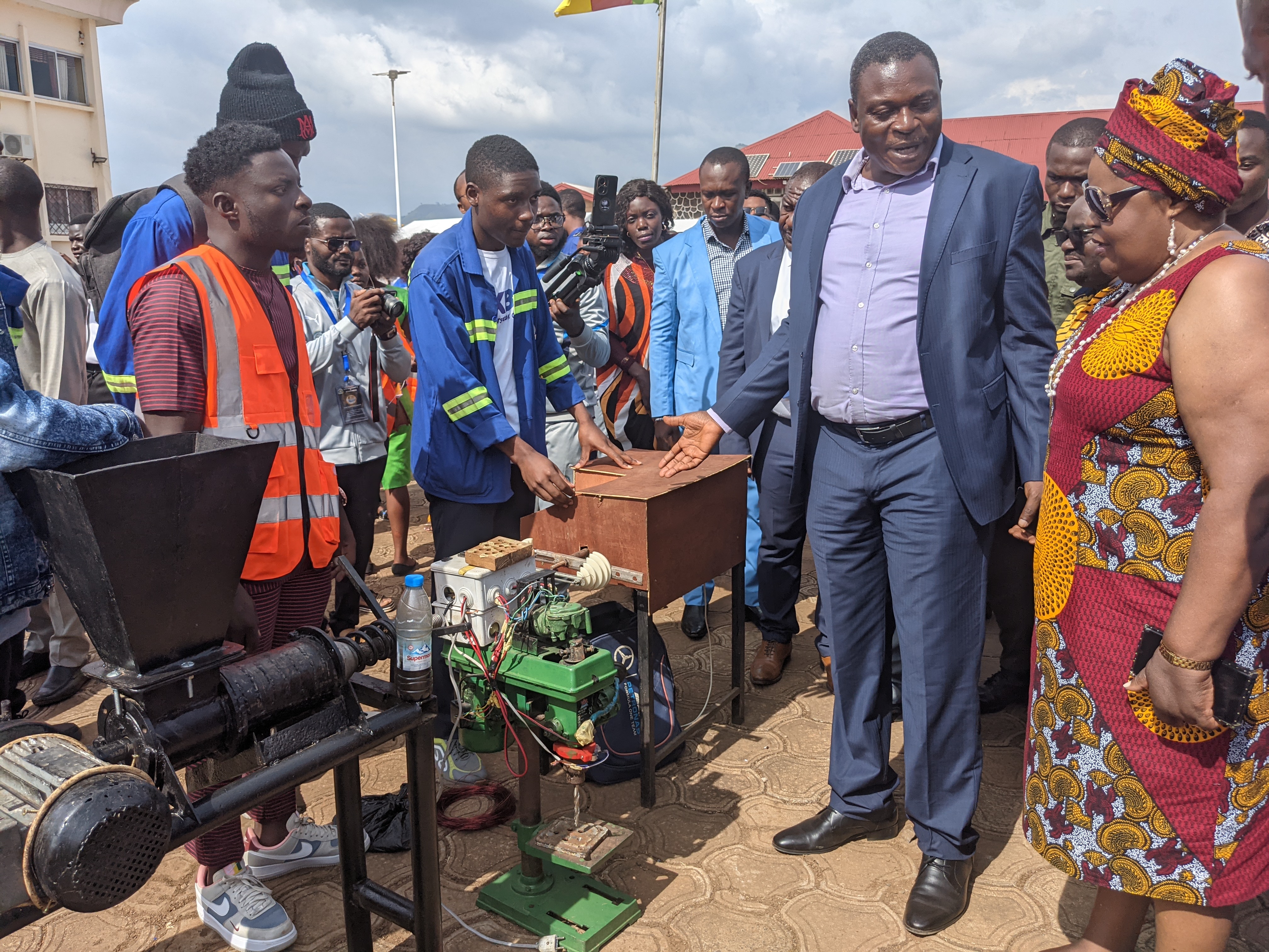 HOT NEW!!! THE COMPETITIVE ENTRANCE INTO  YEAR THREE AND YEAR FOUR NAHPI IS LAUNCHED!!! (French version)